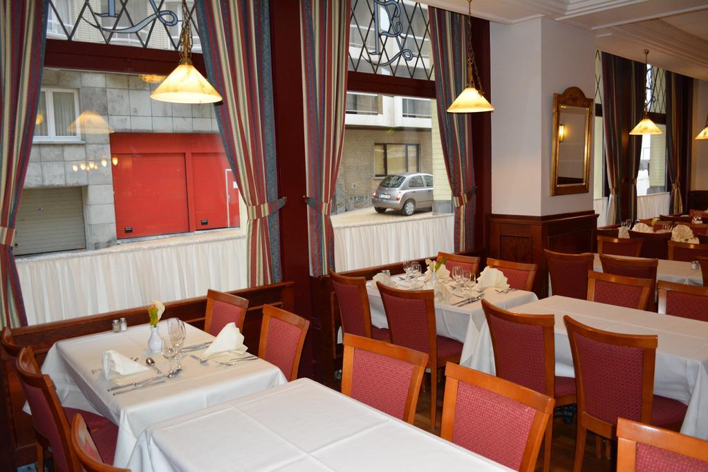 Hotel Royal Astor Остенде Екстериор снимка